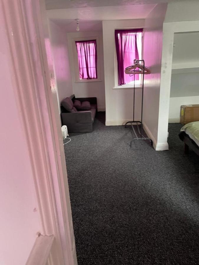 One Room To Stay With Fantastic Host Λονδίνο Εξωτερικό φωτογραφία